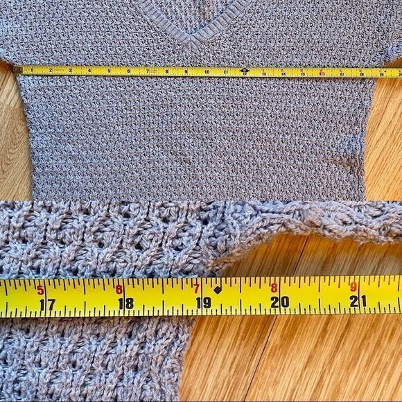 American Eagle Light Blue/Grey Knitted V-Neck Sweater - Picture 5 of 12